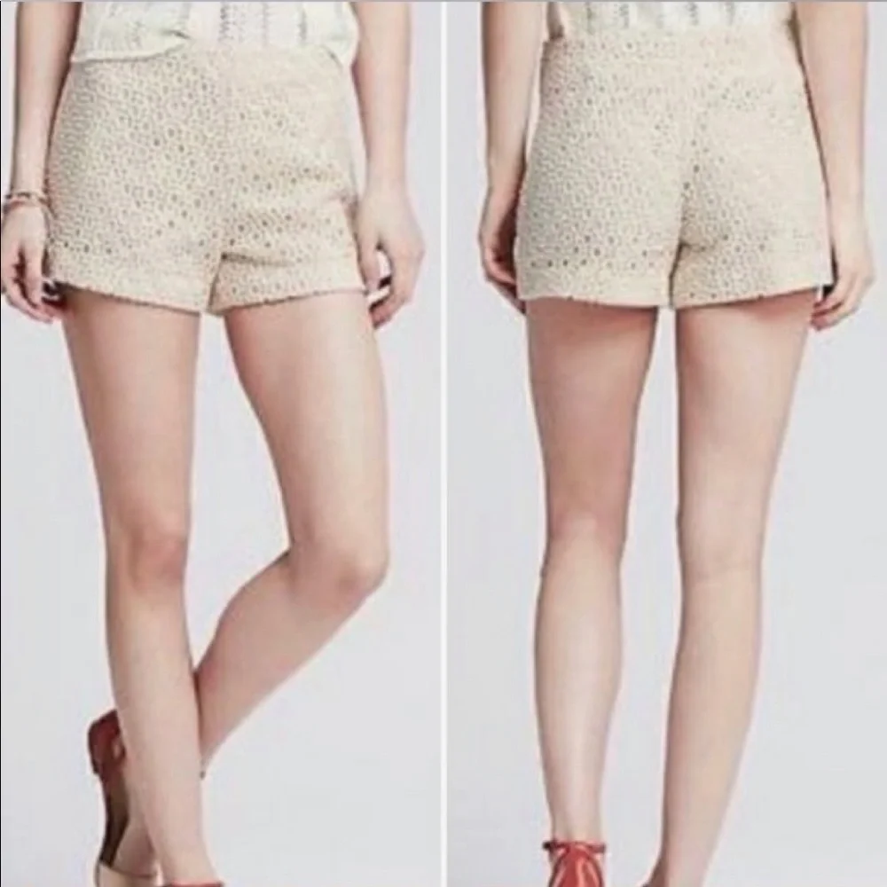 Banana Republic Cream Eyelet Lace Shorts